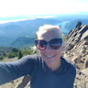 Meet your Posher, Michele